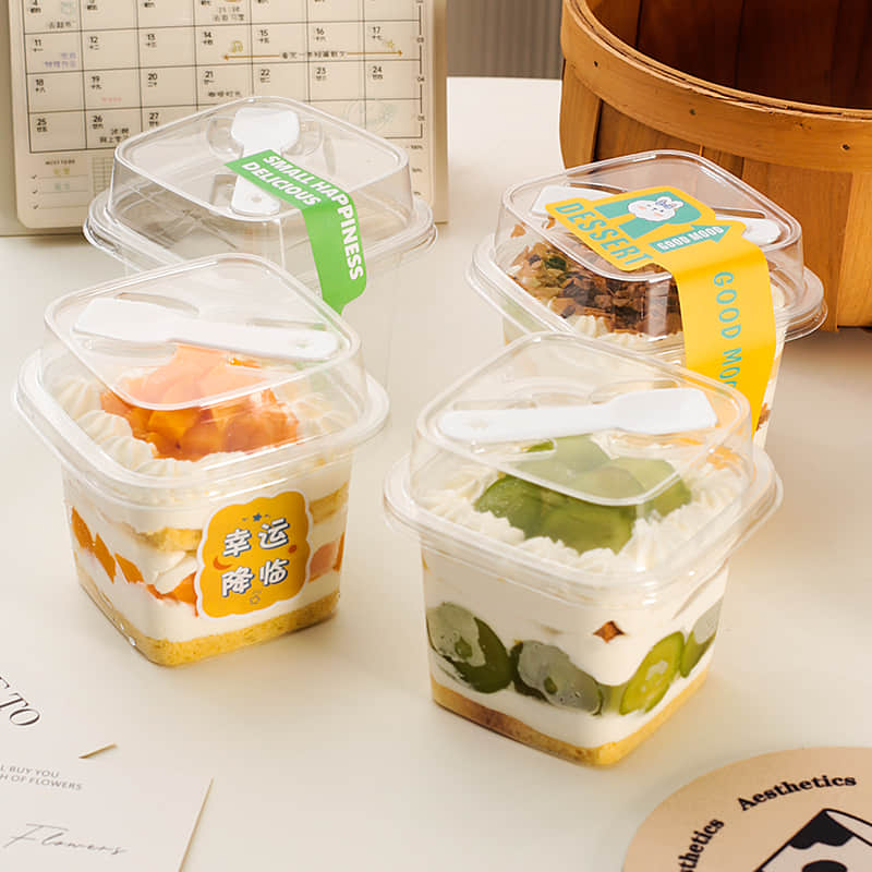 High-Height mousse box with spoon